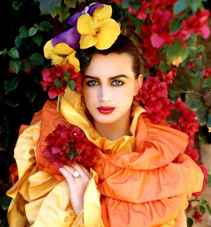 amanda-pays-gorgeous