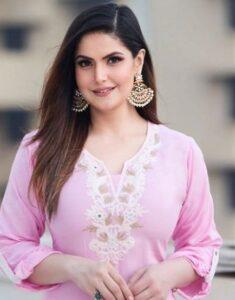 Zareen Khan 4